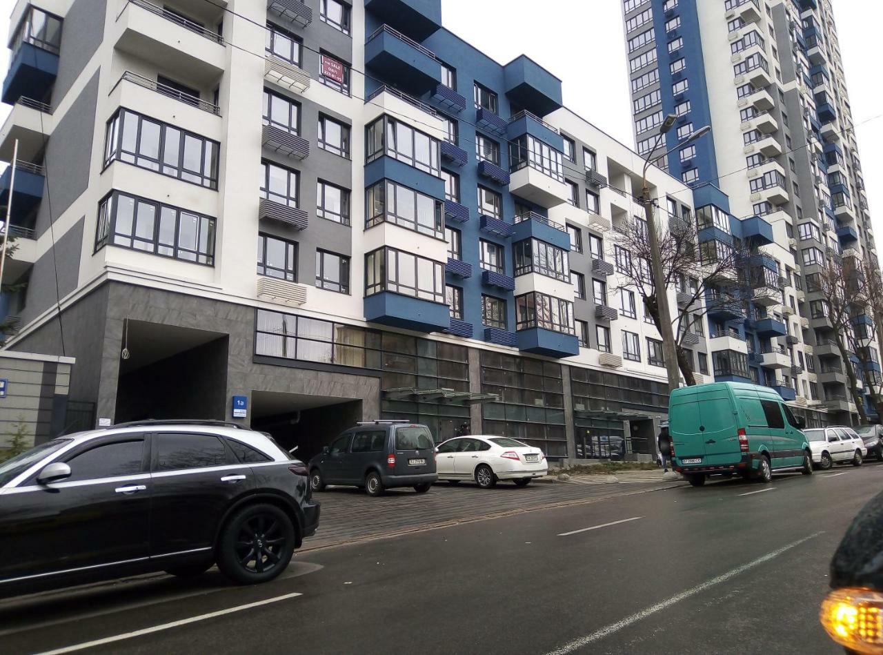 Уютная Vip Студия В Центре Метро Политех Охматдет Паркинг Kiew Exterior foto
